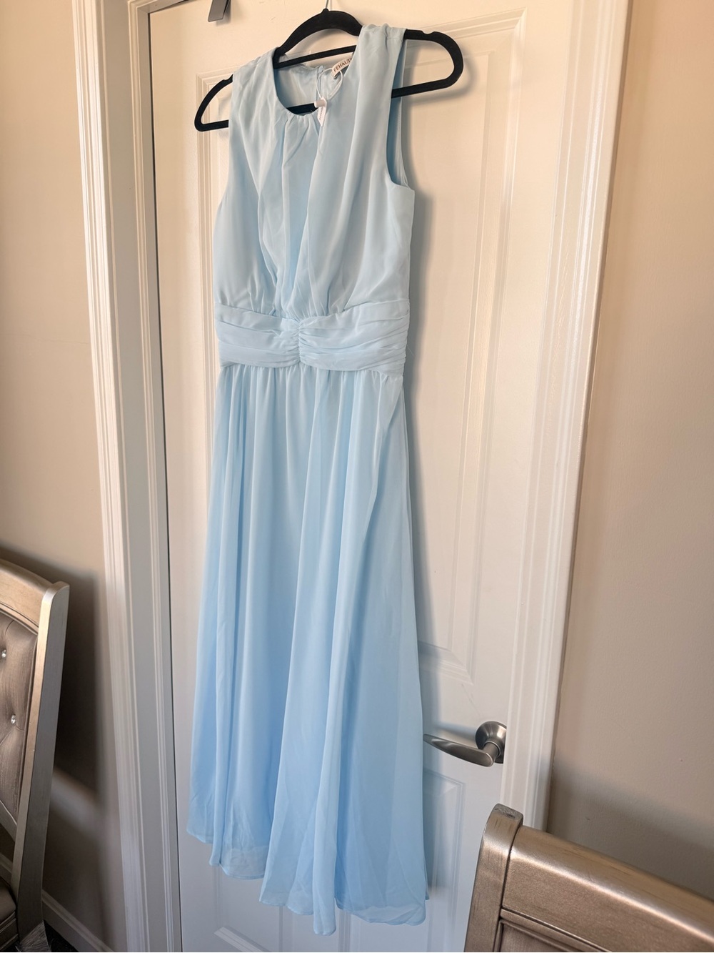 Elegant Light Blue Sleeveless Chiffon Maxi Dress